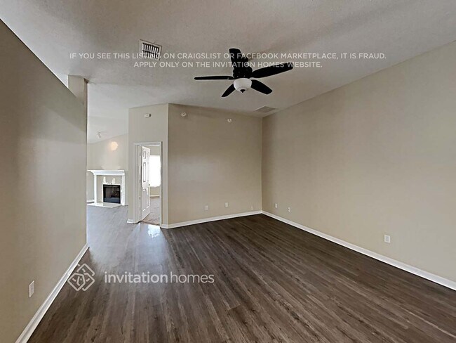 Foto del edificio - 3635 Live Oak Hollow Dr