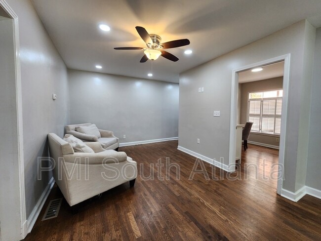 Building Photo - 1219 Hosea L Williams Dr SE