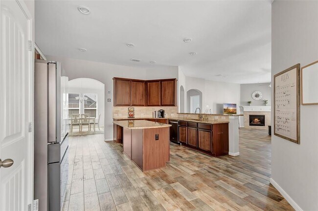 Foto del edificio - 2324 Vineyard Terrace Ln