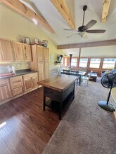 Building Photo - 36 Brentwood Rd