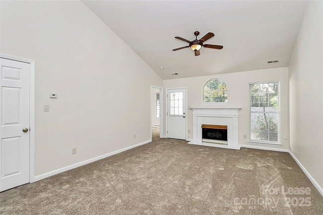 Building Photo - 9817 Northwoods Forest Dr