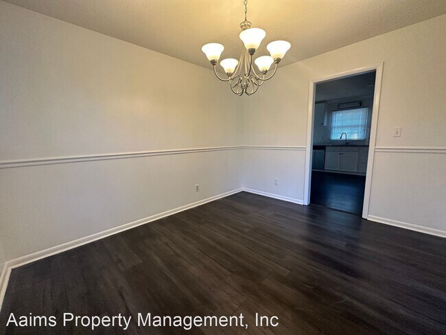 Building Photo - 4 br, 2 bath House - 528 Dandridge Drive