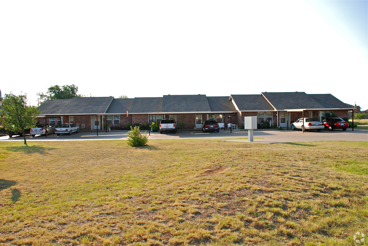 Primary Photo - Chandler Place