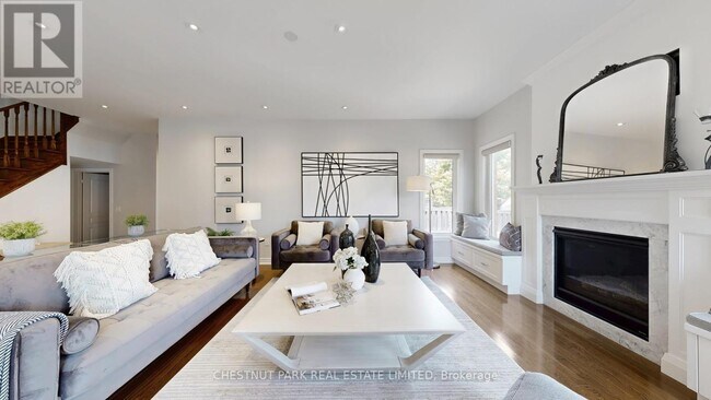 Building Photo - 32 Arbour Dr