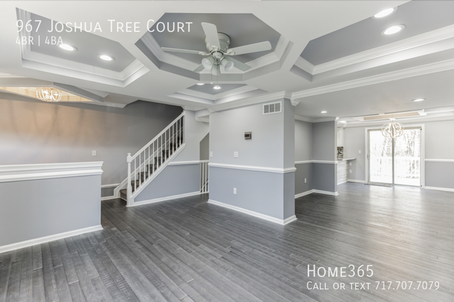 Building Photo - Stunning 4 Bedroom Home Located in Owing M...