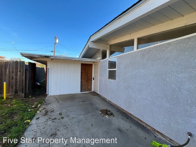 Building Photo - 2 br, 1 bath House - 630 Hudson Ln