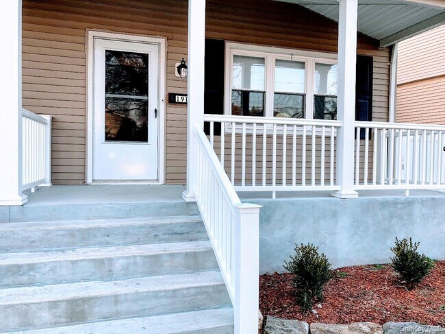 Foto del edificio - 191 W Main St