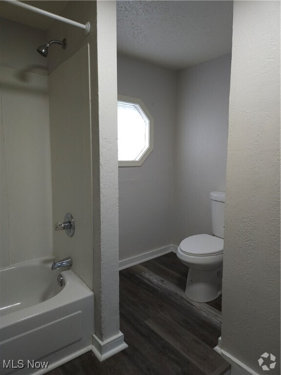 Building Photo - 475 Crouse St