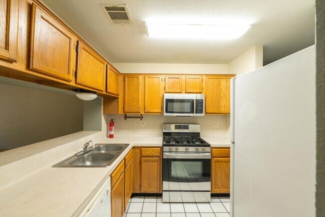 Foto del edificio - 11901 Swearingen Dr