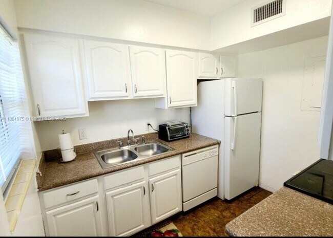 Foto del edificio - 233 80th St