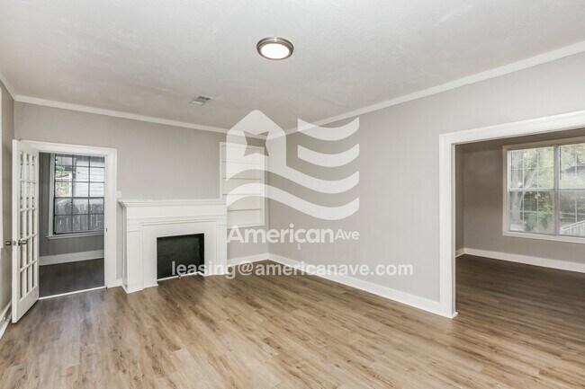 Foto del edificio - 353 E Ridgeway St