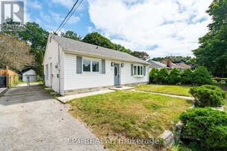 Building Photo - 1079 Deta Rd