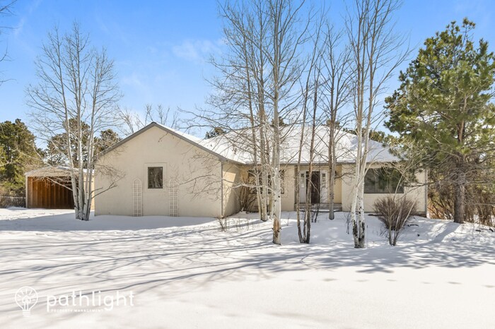 Foto principal - 2655 Crestwood Drive, Monument, CO, 80132