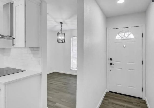 Building Photo - 108 Sparrow Way