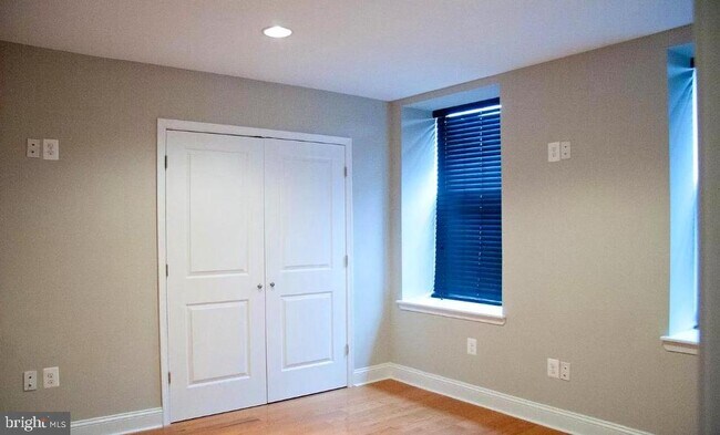 Foto del edificio - 1250 Ridge Ave