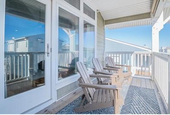 Foto del edificio - BEAUTFUL FURNISHED WINTER GETAWAY