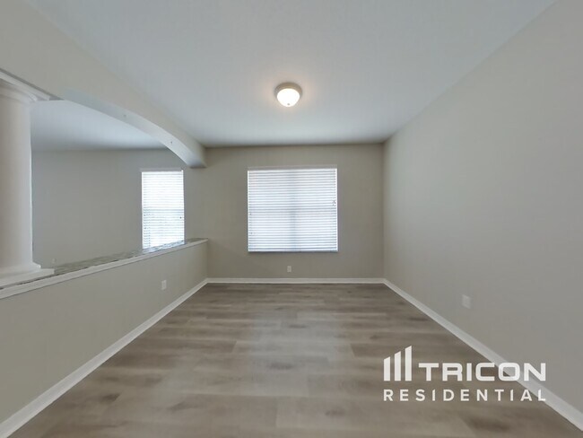 Foto del edificio - 15826 Cedar Elm Terrace