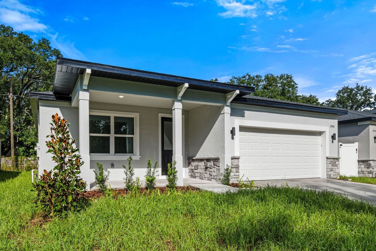 Primary Photo - Available Now! Brand New 4/2 Single Family...