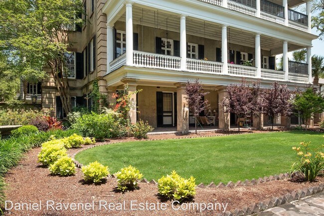 Foto del edificio - 1 br, 1 bath House - 8 Legare Street