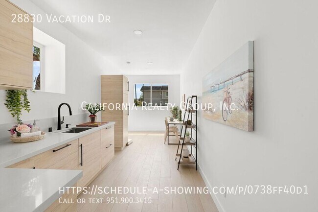 Foto del edificio - 28830 Vacation Dr