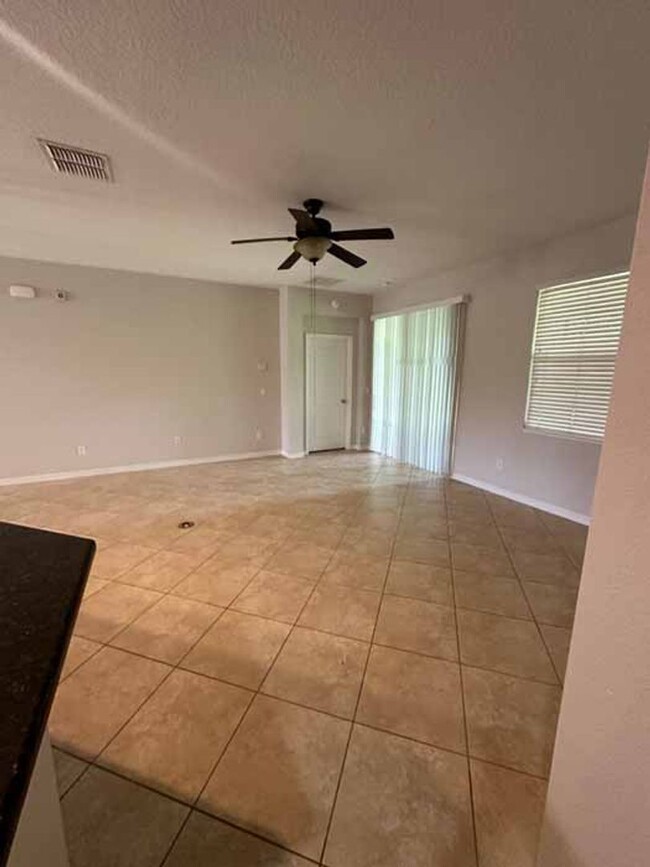Building Photo - 4/3 Rental Home-Reserve at Minneola