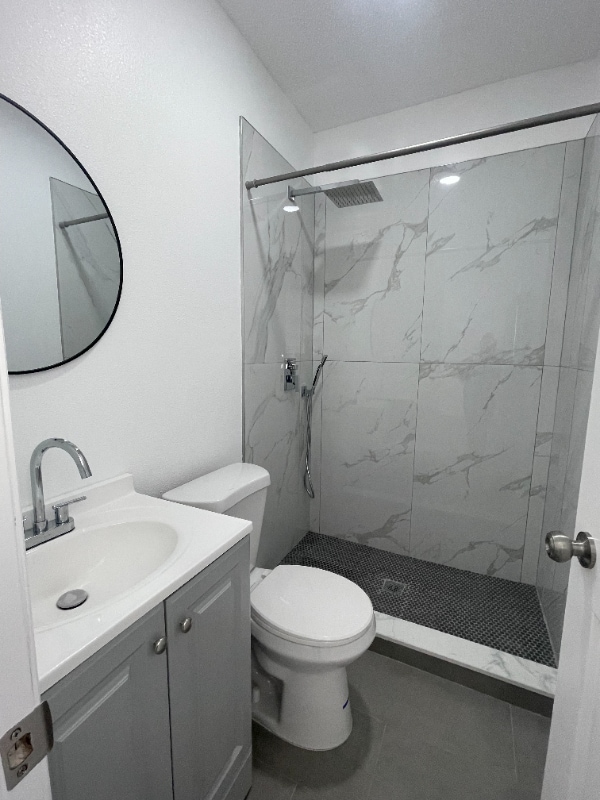 Photo - 634 Meadowvale Dr House