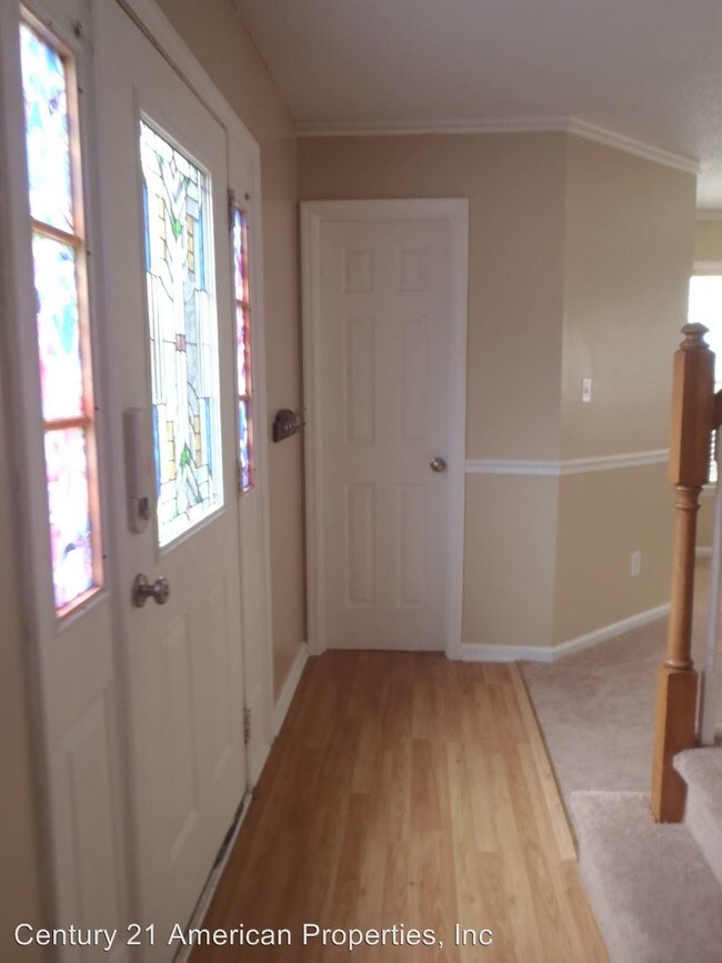 Building Photo - 108 Yellowwood Dr