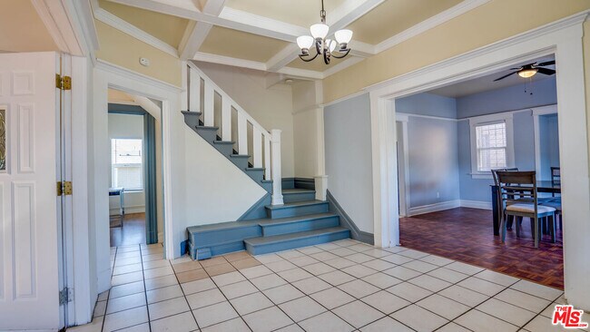 Building Photo - 1479 W 29th St
