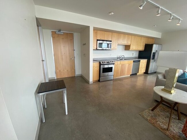 Building Photo - $3,000 | 1 Bedroom, 2 Bathroom Luxury Cond...