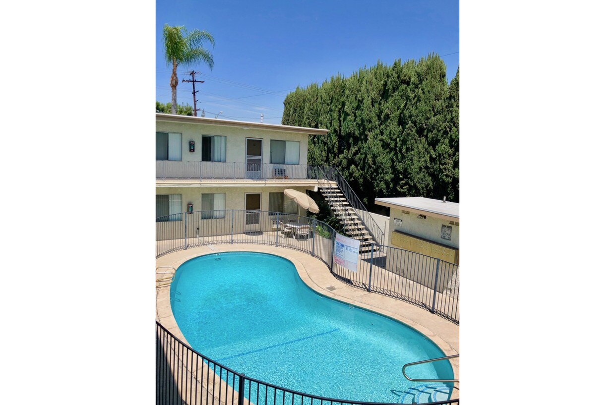 8546 Gallatin Rd, Downey, CA 90240 Apartments in Downey, CA