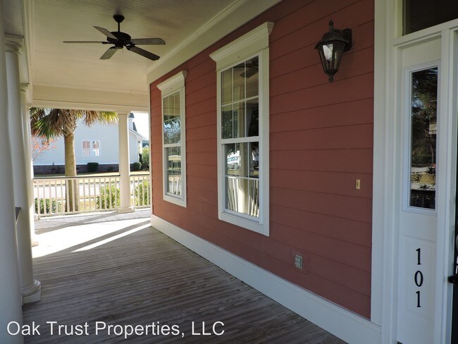 Building Photo - 3 br, 3.5 bath House - 101 Heart Pine Circle