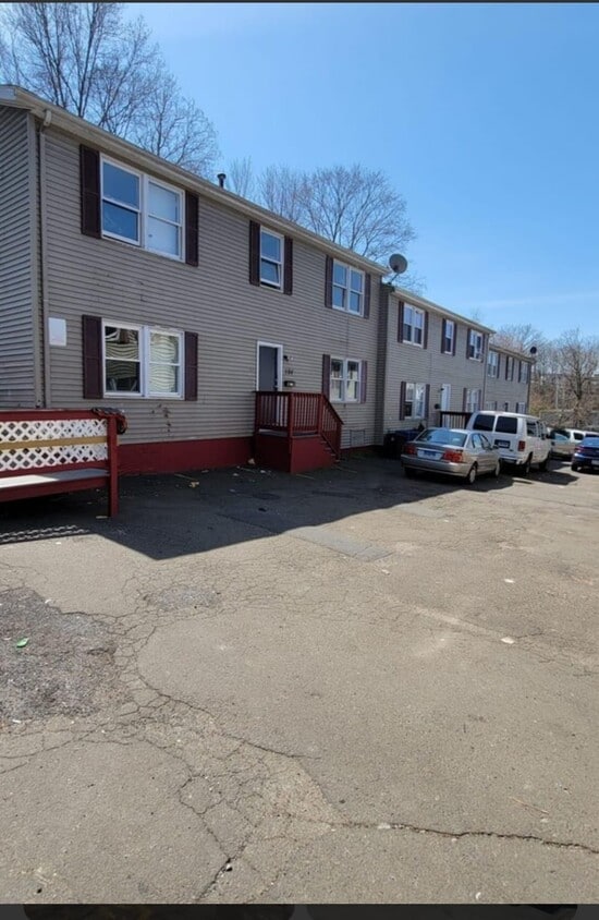 Foto principal - 106 Cherry Ann St