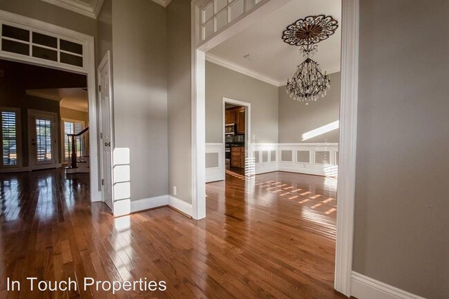 Foto del edificio - 5 br, 3.5 bath House - 3964 Kinderlou Forest