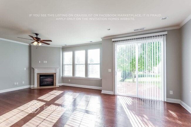 Building Photo - 111 Rainberry Dr