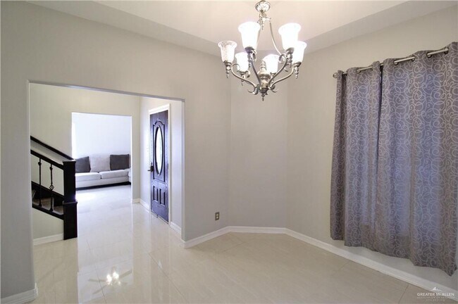 Foto del edificio - 2112 N J St