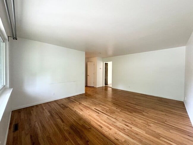 Building Photo - Old Town Fort Collins Duplex With 3 Beds, ...