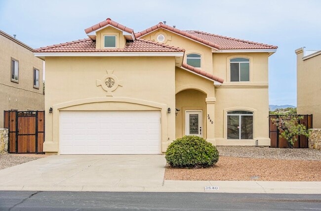 Building Photo - 3640 Ascencion Cir