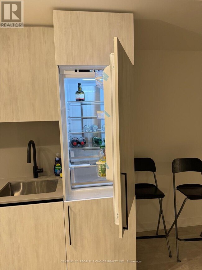 Photo du bâtiment - 35 Parliament St