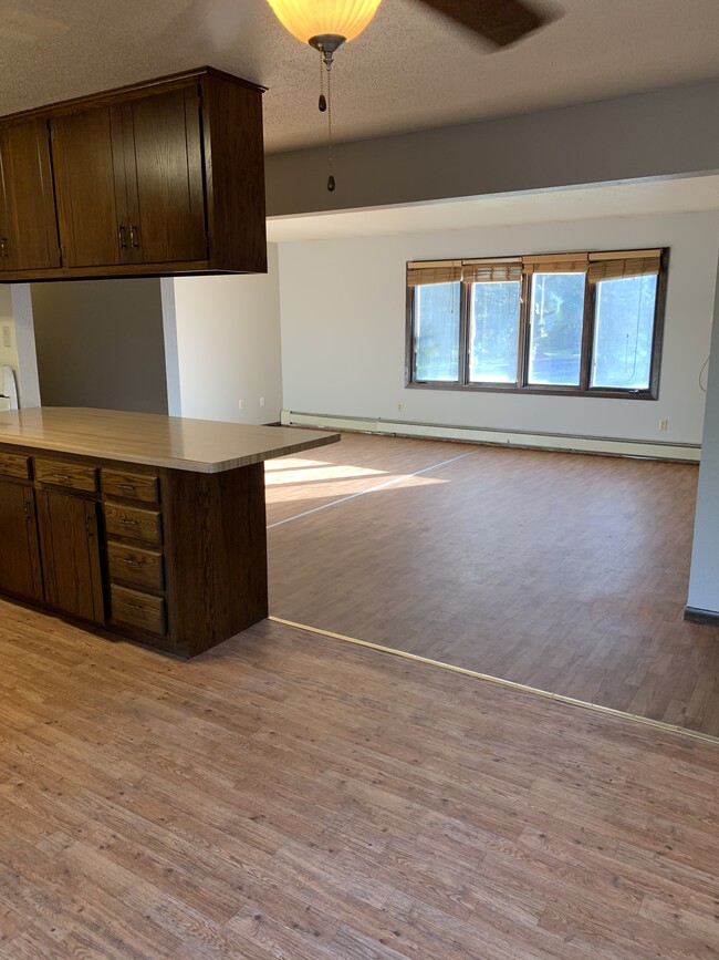 Foto del edificio - 1005 16th St NE #2