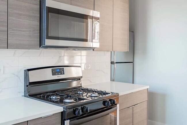 Foto del edificio - 6143 S Dorchester Ave