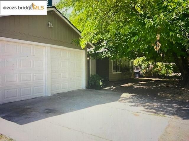 Foto principal - 230 Cleaveland Rd