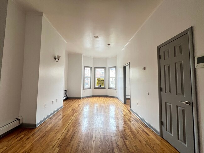 Unit 2 - 3688 John F Kennedy Blvd