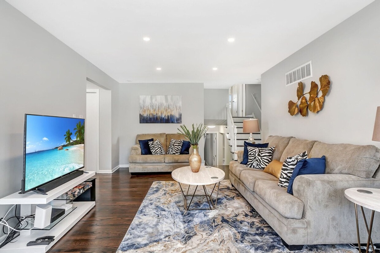 Foto principal - 18128 Cherrywood Ln