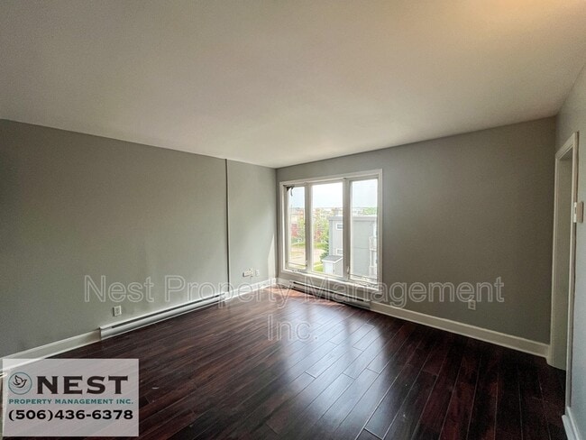 Building Photo - 227 West Ln