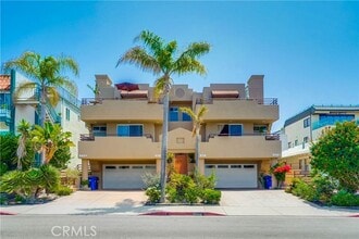 Building Photo - 834 Monterey Blvd