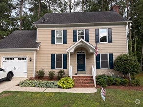 Building Photo - 4805 Lancashire Dr