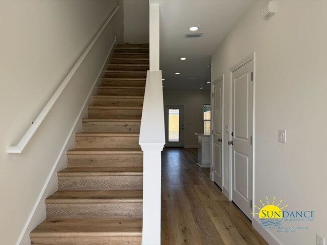 Foto del edificio - Brand-New 3 Bedroom Townhome in Fort Walton Beach!
