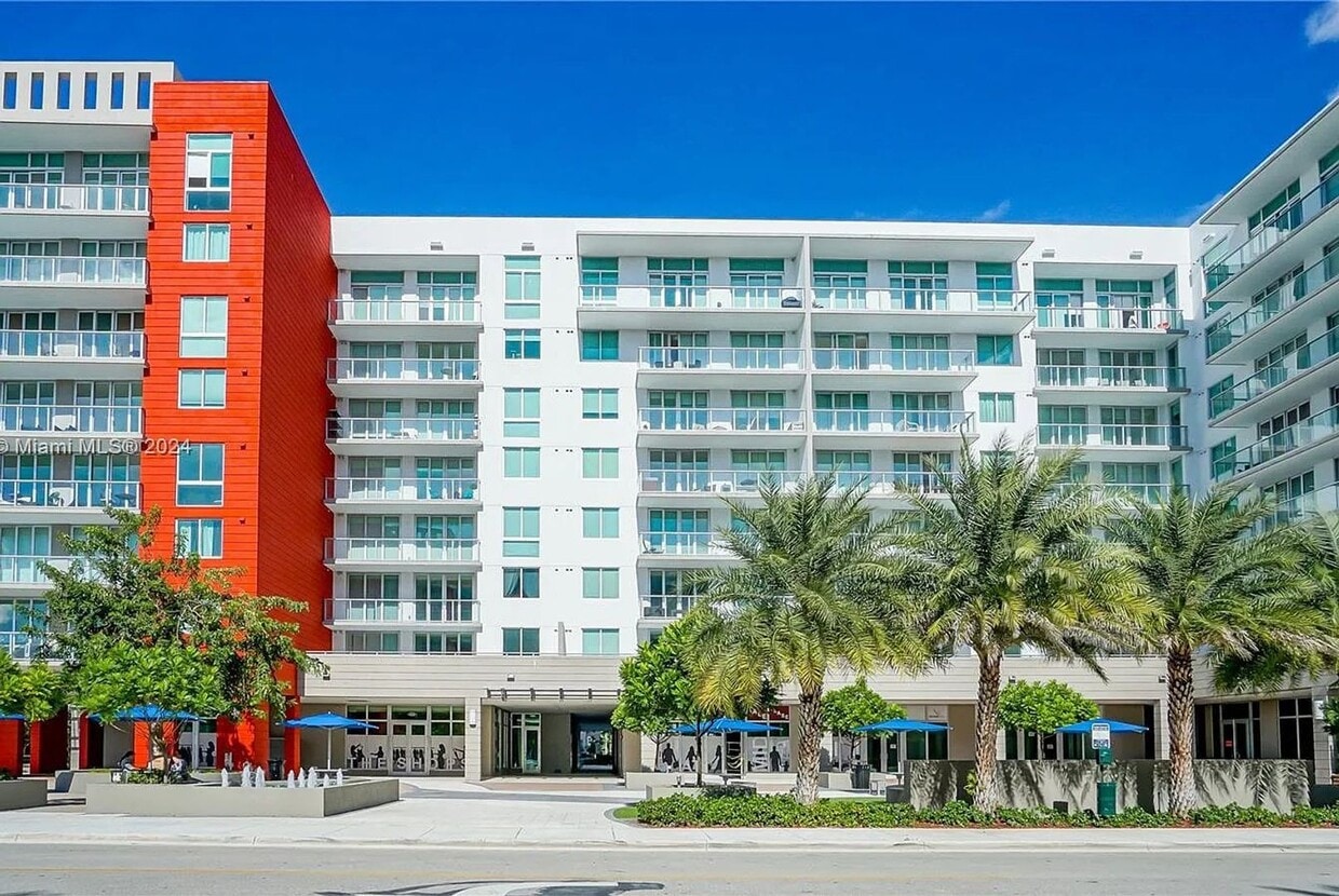 Foto principal - 1 Bed / 2 Bath UNIT 3-218