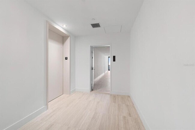 Foto del edificio - 3015 S Ysabella Ave