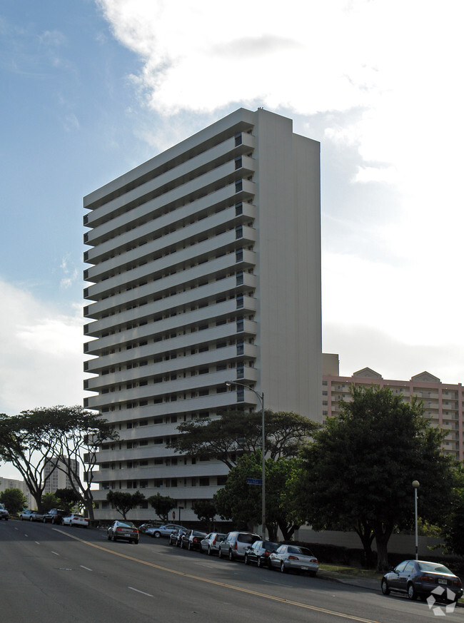 Foto del edificio - Greenwood Condominium